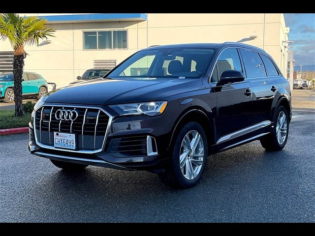 2022 Audi Q7 Premium Plus