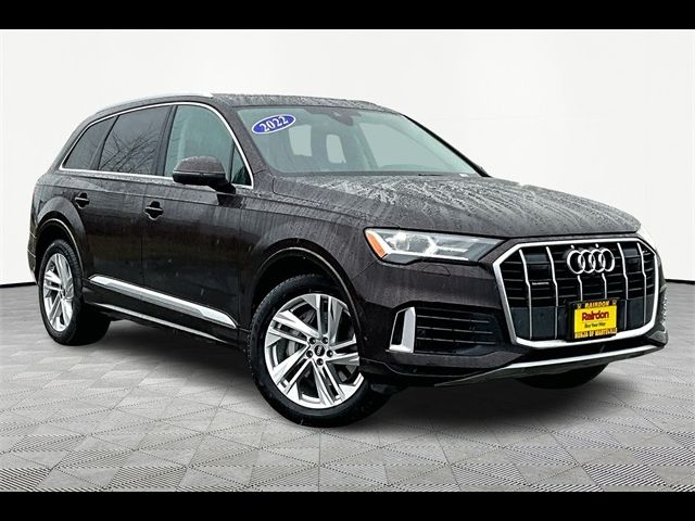 2022 Audi Q7 Premium Plus