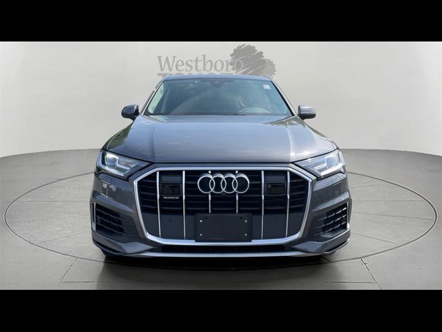 2022 Audi Q7 Premium Plus