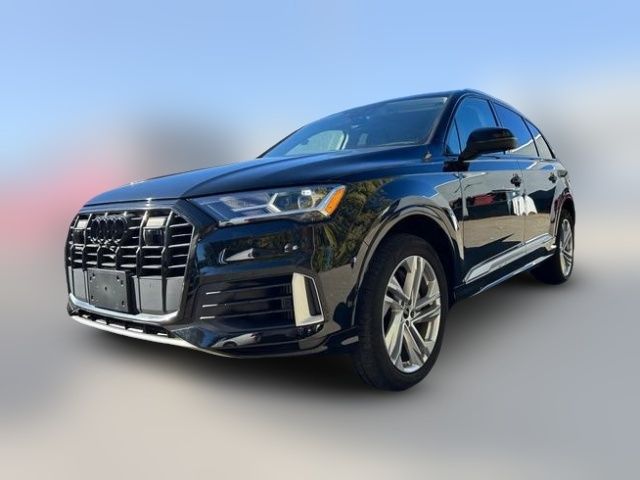 2022 Audi Q7 Premium Plus