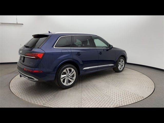 2022 Audi Q7 Premium Plus