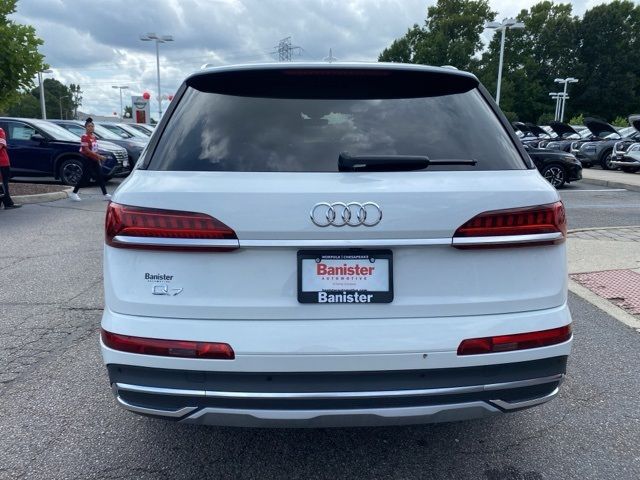 2022 Audi Q7 Premium Plus