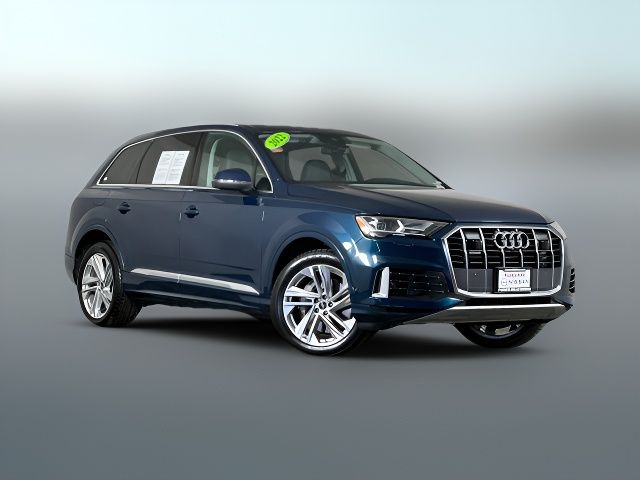 2022 Audi Q7 Premium Plus
