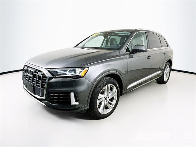 2022 Audi Q7 Premium Plus