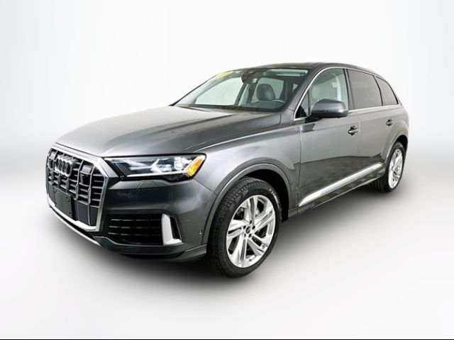 2022 Audi Q7 Premium Plus