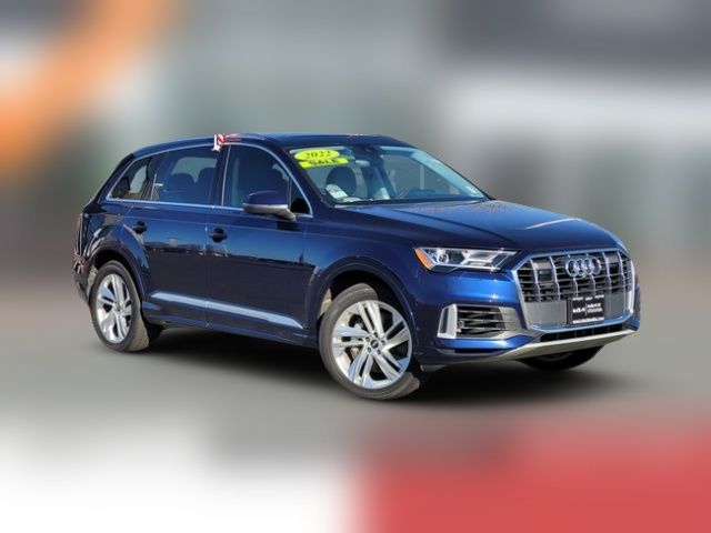 2022 Audi Q7 Premium Plus