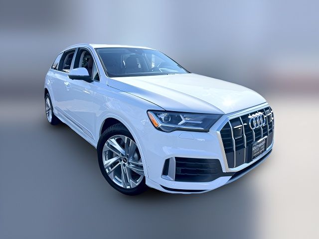 2022 Audi Q7 Premium Plus