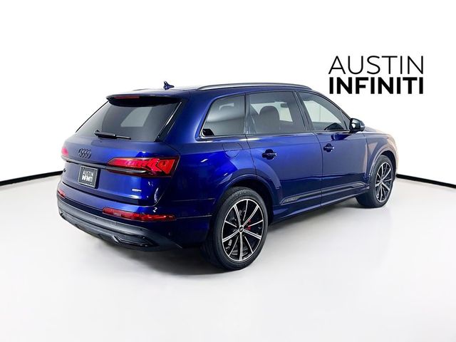 2022 Audi Q7 Premium Plus