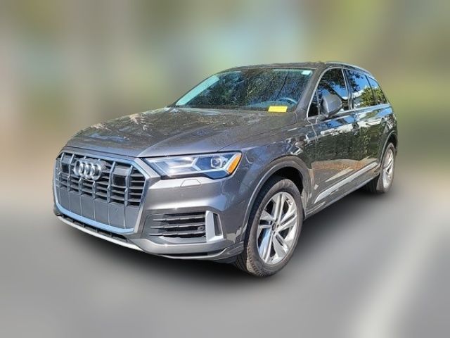 2022 Audi Q7 Premium Plus