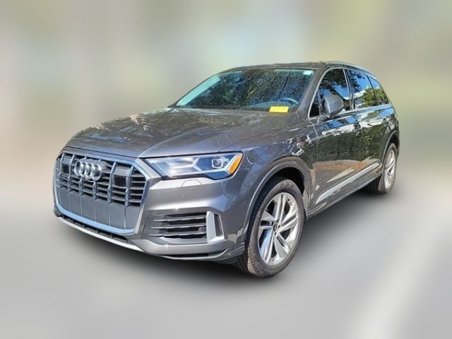 2022 Audi Q7 Premium Plus