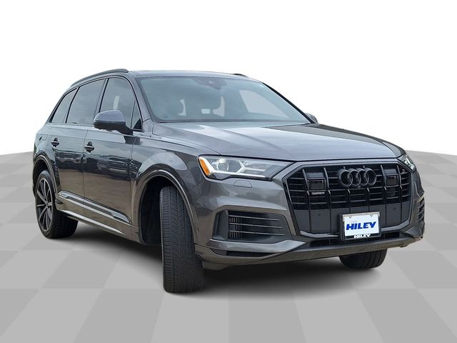 2022 Audi Q7 Premium Plus