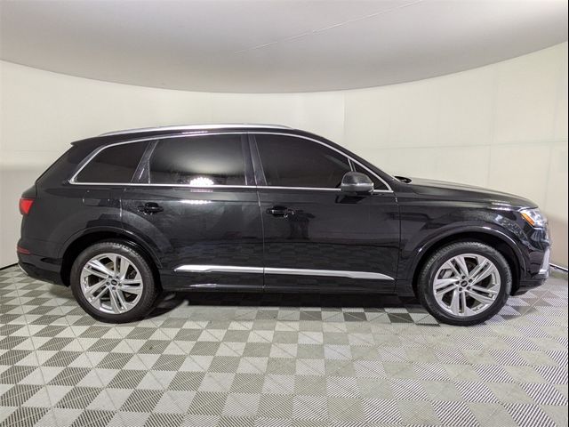 2022 Audi Q7 Premium Plus