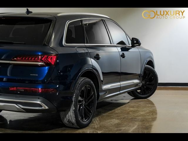 2022 Audi Q7 Premium Plus