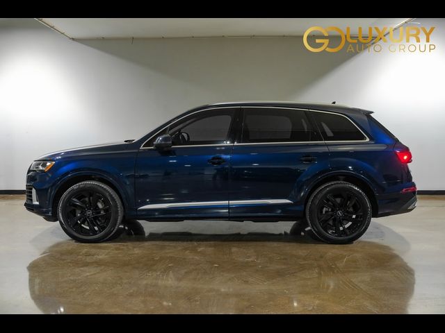 2022 Audi Q7 Premium Plus