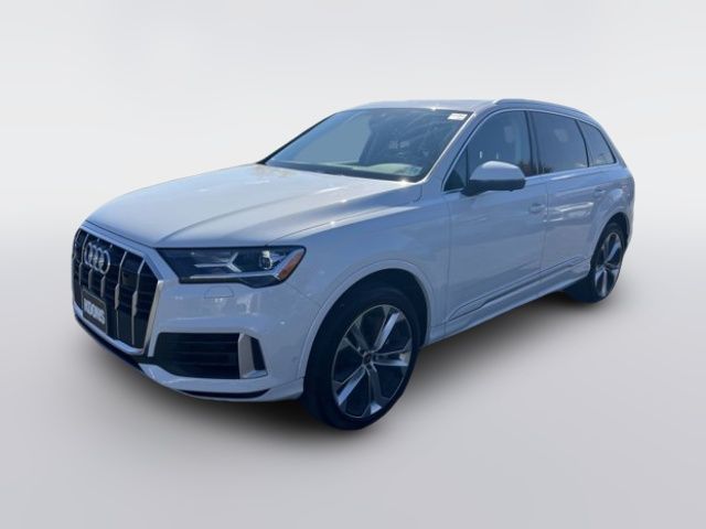 2022 Audi Q7 Premium Plus
