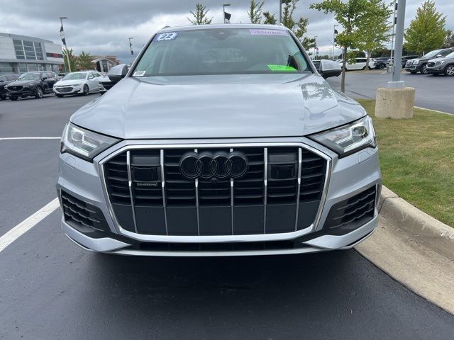 2022 Audi Q7 Premium Plus