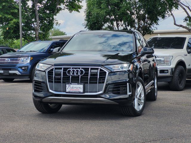 2022 Audi Q7 Premium Plus