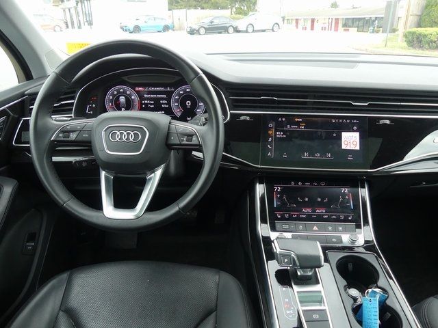 2022 Audi Q7 Premium Plus