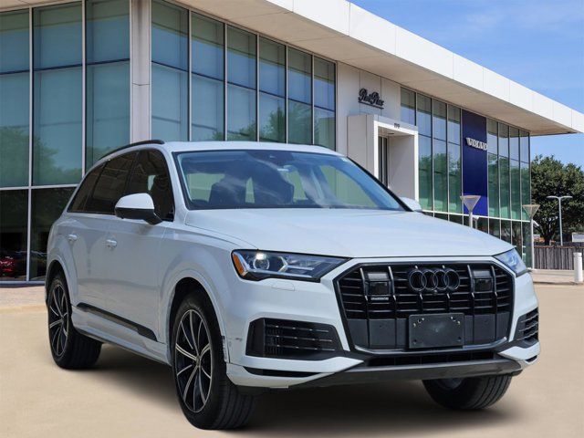 2022 Audi Q7 Premium Plus