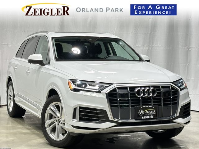 2022 Audi Q7 Premium Plus