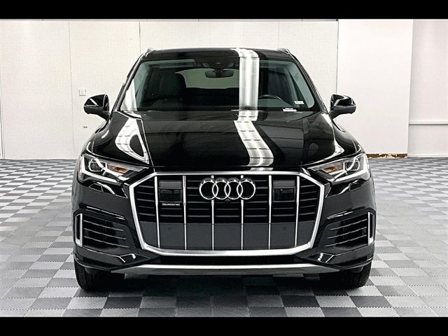 2022 Audi Q7 Premium Plus