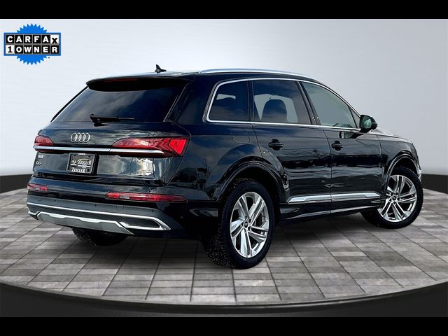 2022 Audi Q7 Premium Plus