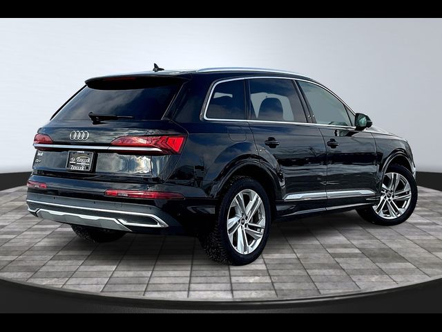 2022 Audi Q7 Premium Plus