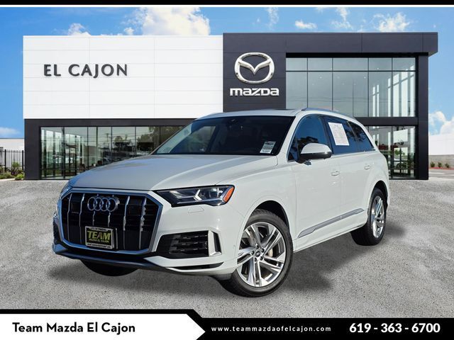 2022 Audi Q7 Premium Plus