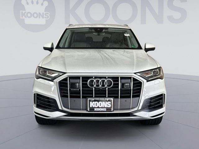2022 Audi Q7 Premium Plus