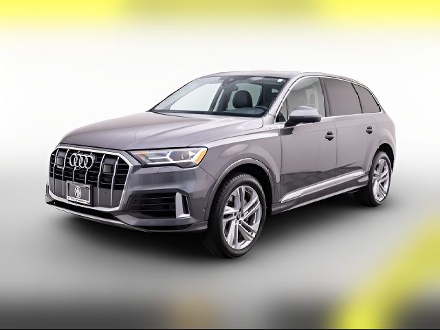 2022 Audi Q7 Premium Plus