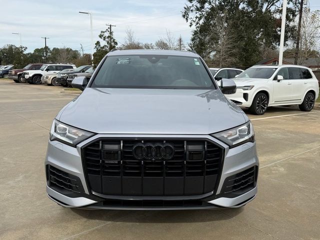2022 Audi Q7 Premium Plus