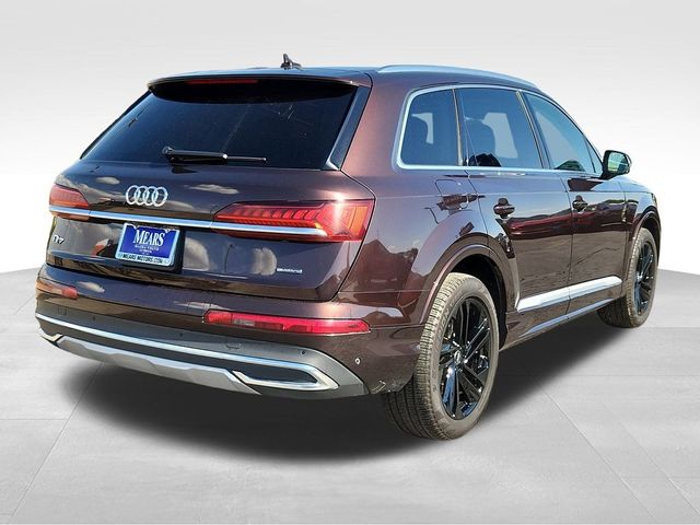 2022 Audi Q7 Premium Plus