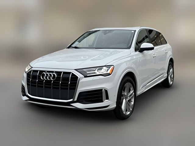 2022 Audi Q7 Premium Plus