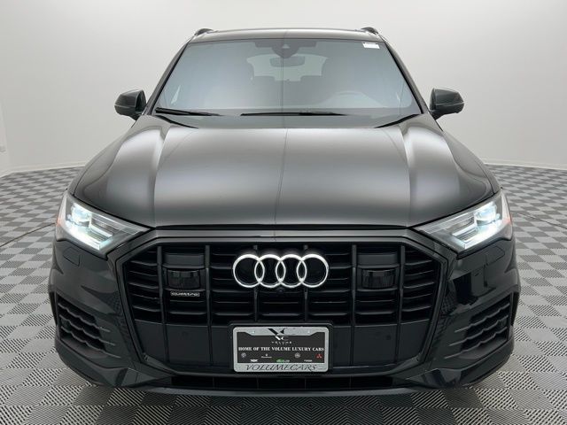 2022 Audi Q7 Premium Plus