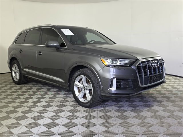 2022 Audi Q7 Premium Plus