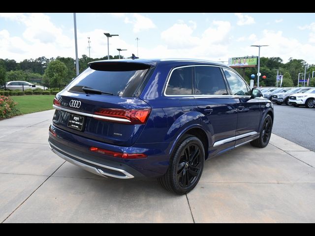 2022 Audi Q7 Premium Plus