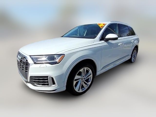 2022 Audi Q7 Premium Plus