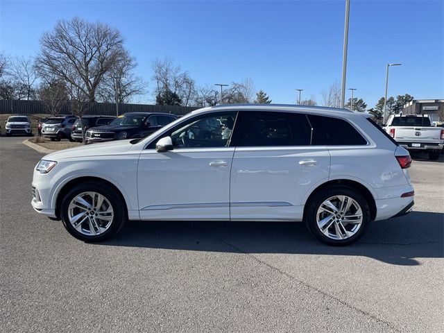 2022 Audi Q7 Premium Plus