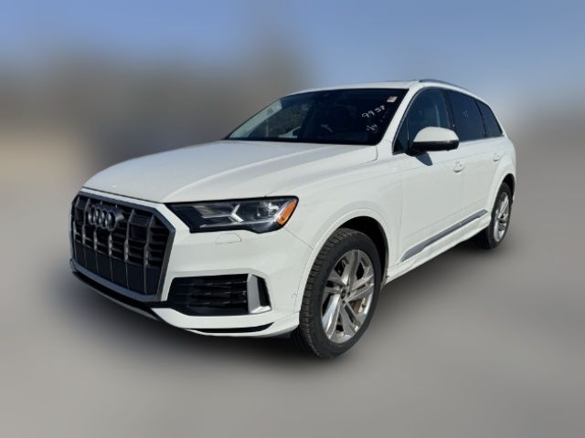 2022 Audi Q7 Premium Plus