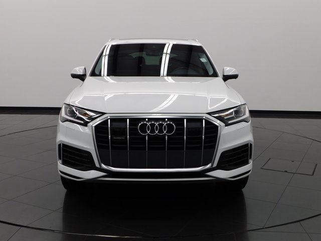 2022 Audi Q7 Premium Plus