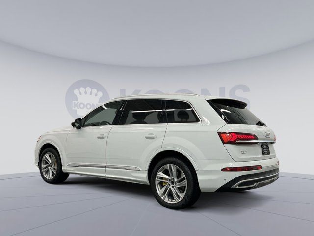 2022 Audi Q7 Premium Plus