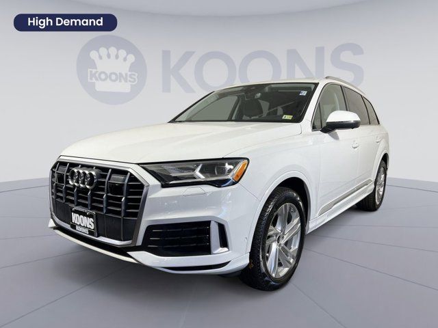 2022 Audi Q7 Premium Plus