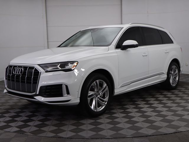 2022 Audi Q7 Premium Plus