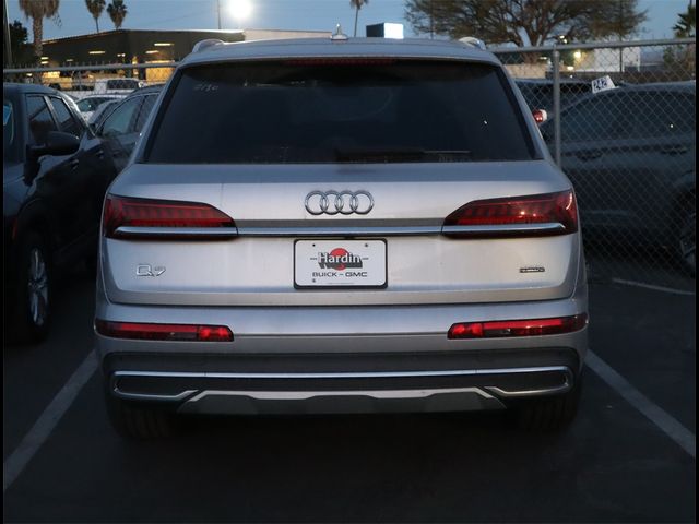 2022 Audi Q7 Premium Plus