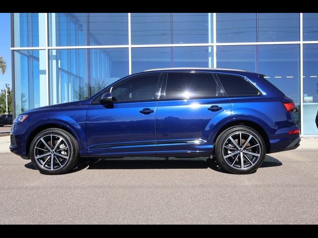 2022 Audi Q7 Premium Plus