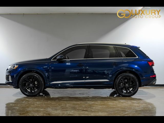 2022 Audi Q7 Premium Plus