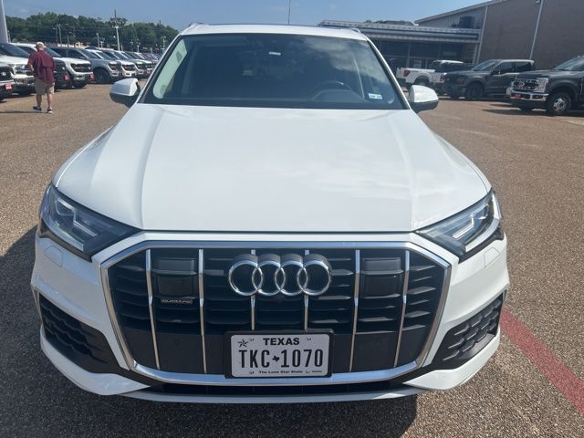 2022 Audi Q7 Premium Plus