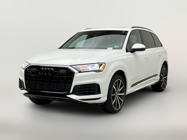2022 Audi Q7 Premium Plus