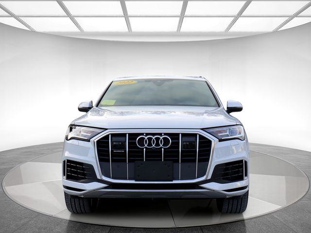 2022 Audi Q7 Premium Plus