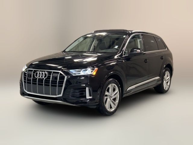 2022 Audi Q7 Premium Plus